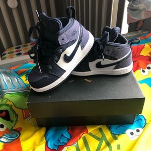 Jordan Mid 1- unisex Obsidian